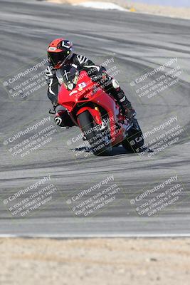 media/Dec-01-2025-Moto Forza (Mon) [[2daa91e15f]]/2-Intermediate Group/Session 2 (Turns 9 and 10)/